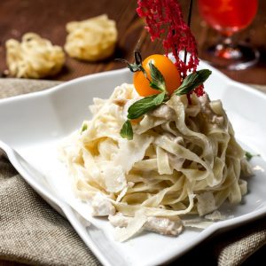 Linguini Alfredo